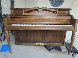 Free piano