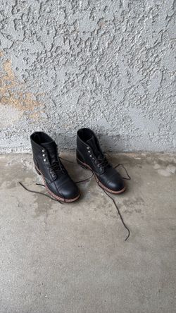 Red Wing Women’s Boots Size 6.5 Soft Toe