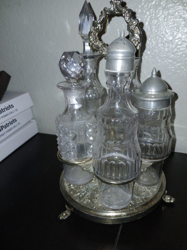 Antique 6 Cadtor Cruets In Carousel