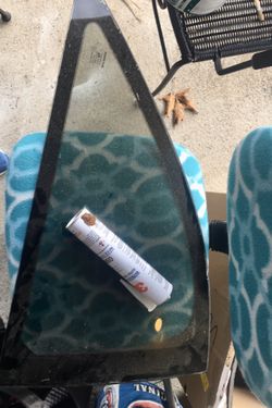 2001 Honda Civic hatchback backseat window