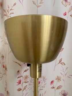 Floor Lamp & Lamp Shades.   Chino, ca