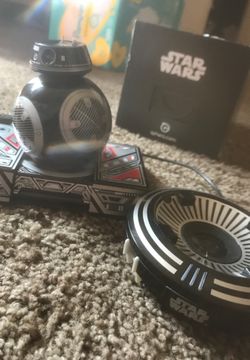 STAR WARS DROID!!!NEED GONE ASAP!!! TEXT FOR A DEAL