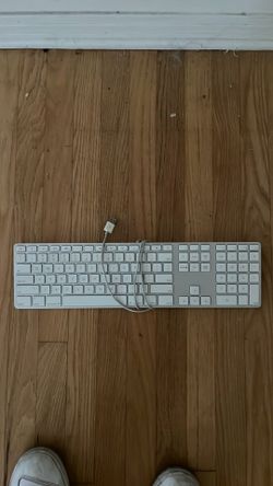 Apple wired keyboard