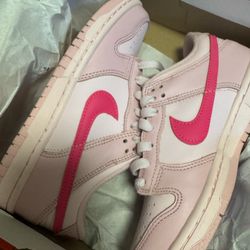 Pink Nike Low Dunk 