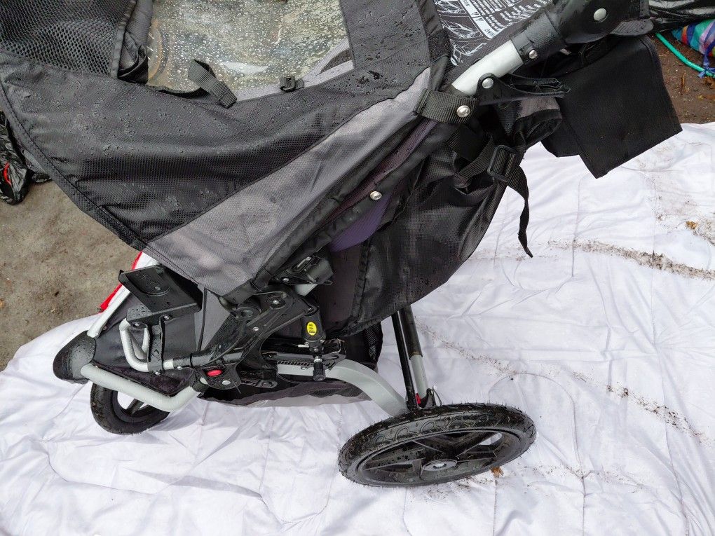 Bob Revolution Running Stroller
