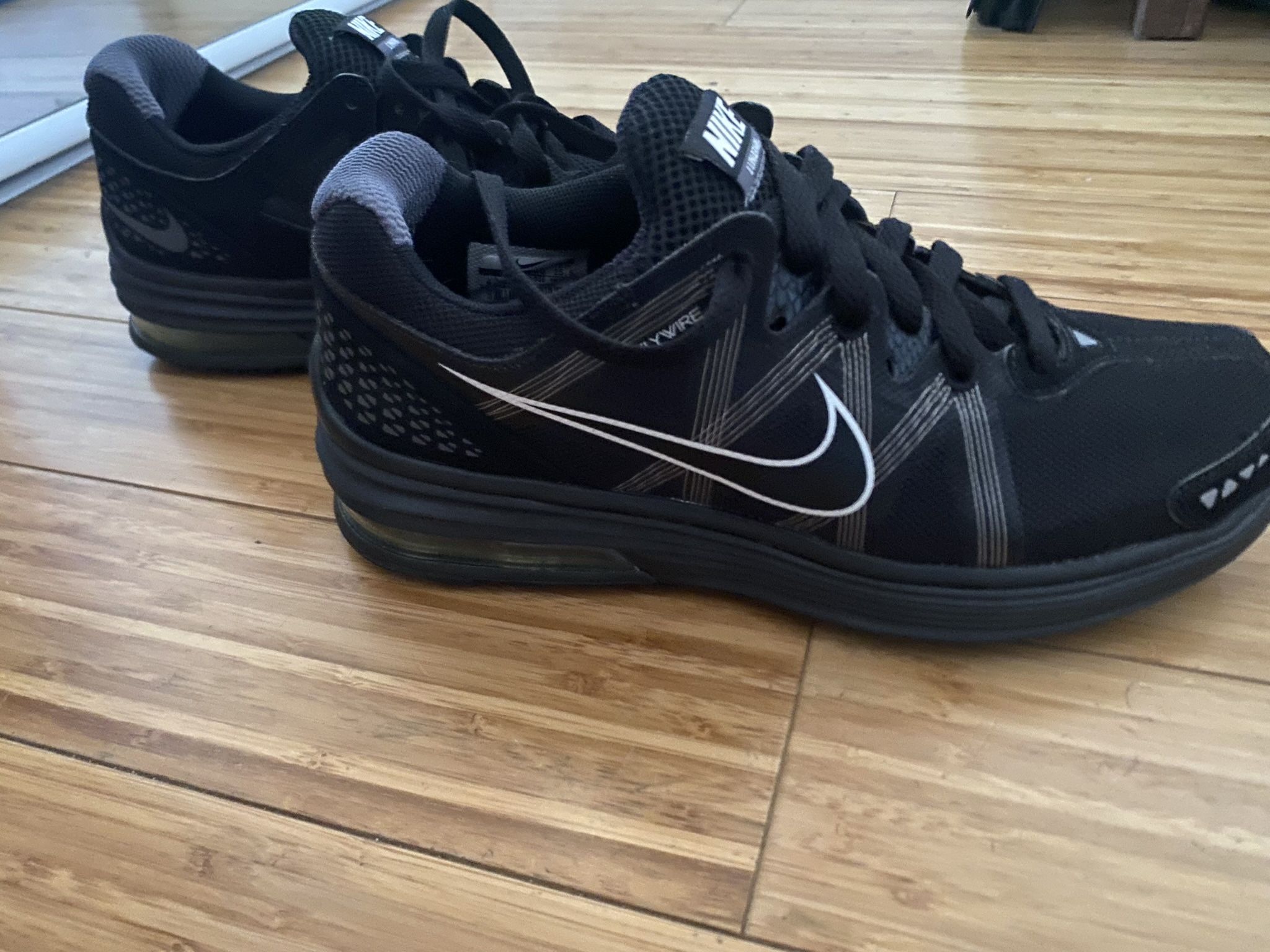 Nike Lunar MX + Plus FlyWire Black Sneakers sz. Women’s 8.5-NEW