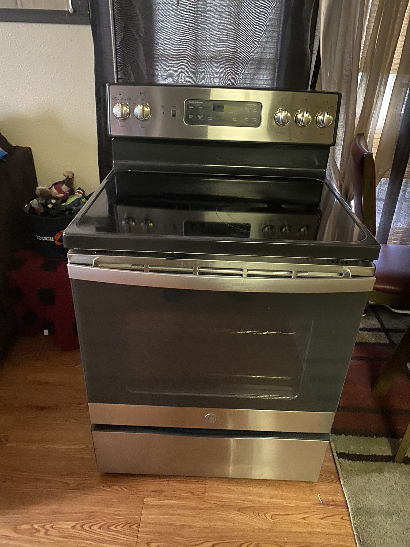 Like New Stove Everything Works Can Test For You