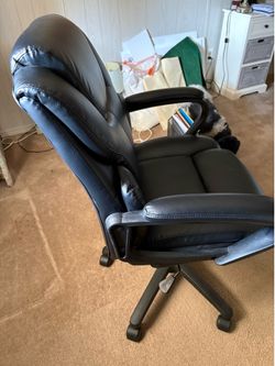 Office arm chair