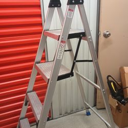 Kobalt Ladder