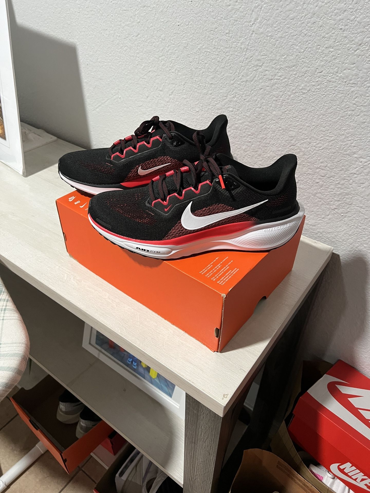 AIR ZOOM PEGASUS 41 SIZE 9
