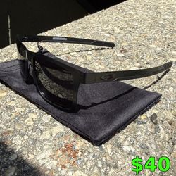 Oakley Holbrook metal sunglasses new