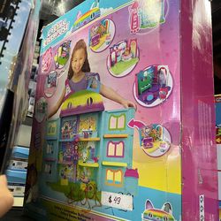 Gabby's Celebration Dollhouse