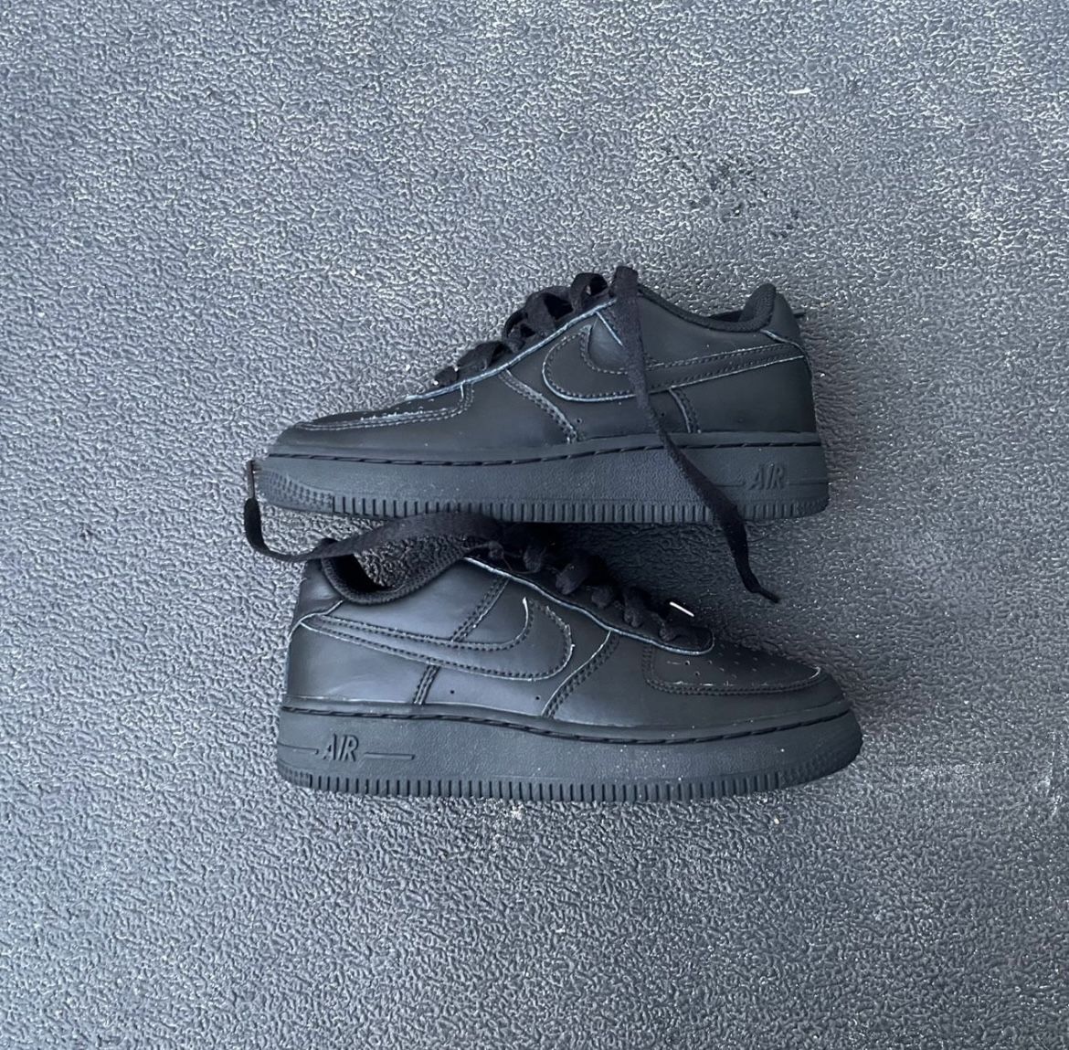 Kids Black Nike Air Force 1
