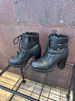 Super cute boots