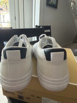 Tommy Hilfiger white with sneakers size 10 male
