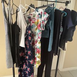 dresses, blouses. (M)