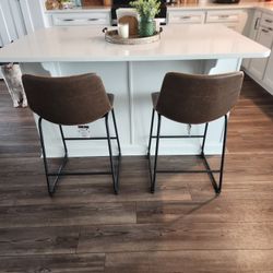 NEW Counter Stools