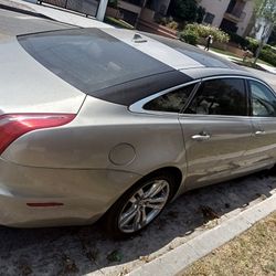 2013 Jaguar XJL 