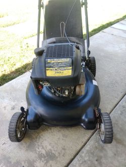 Yard machine lawnmower