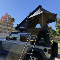 Windfinder Aluminum Rooftop Tent – Like New – $1200 OBO Originally $1500 – Used Only Twice