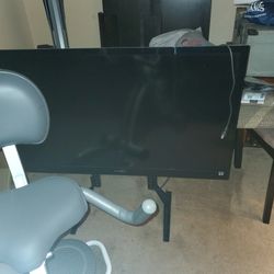 Used Sony Bravia LED 46' TV 