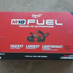 Millwuake M18 Band Saw 