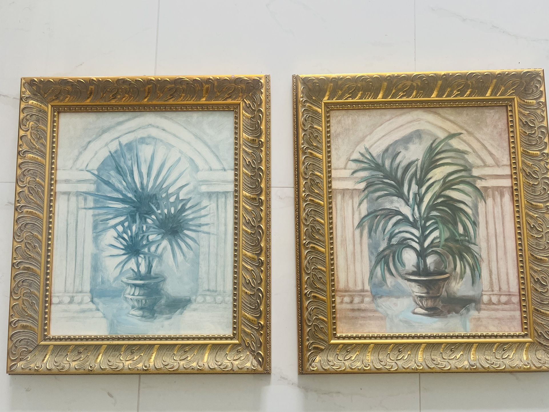 Pair of stylish paintings