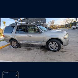 2008 Lincoln Navigator