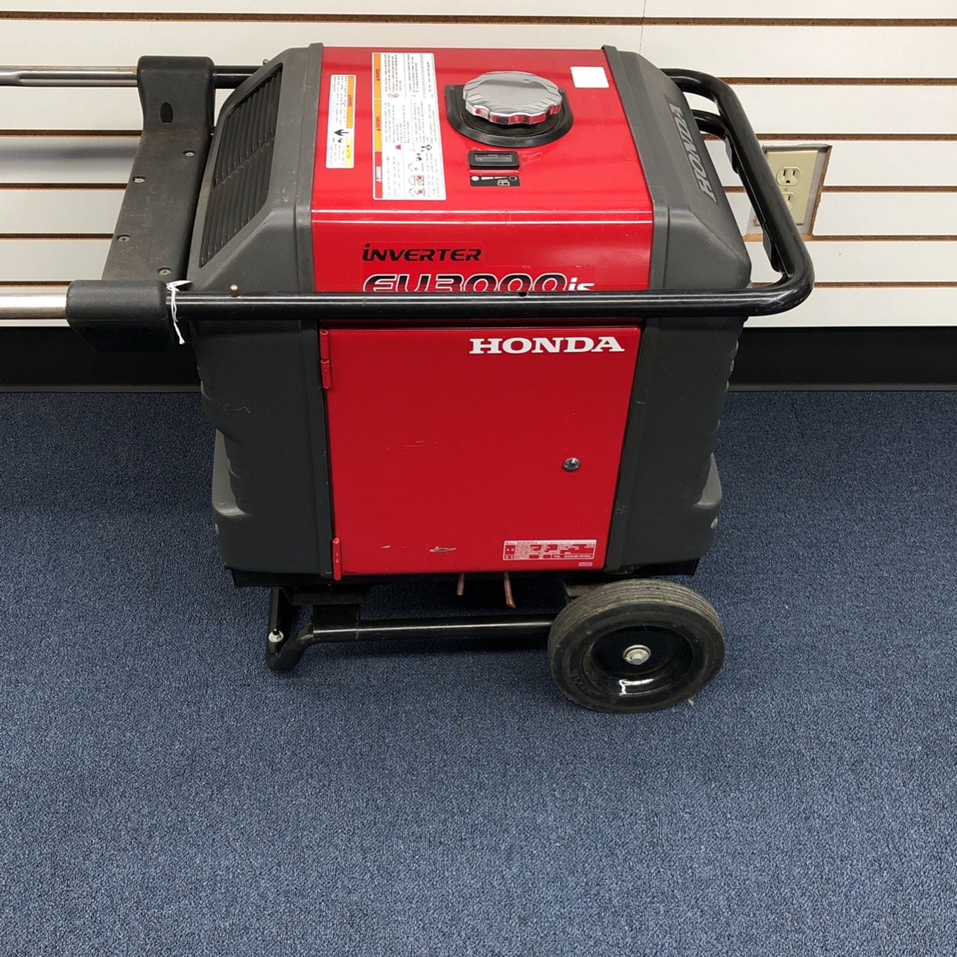 Honda EU3000i Inverter Generator On Wheels (653 Running Hours)