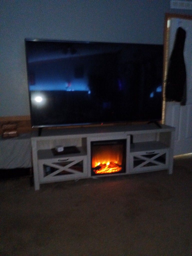 Broken 75 In Tv