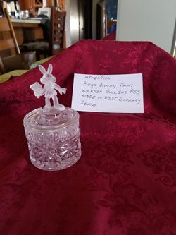 Bugs Bunny 1985 glass great buy for Christmas gift