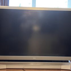52” Toshiba DLP tv
