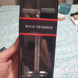 Wick trimmer
