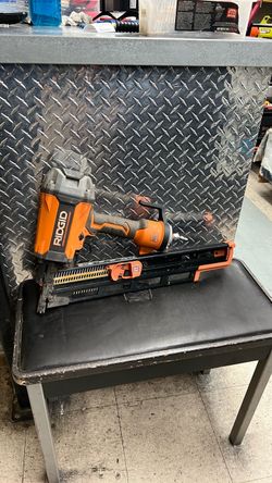 Ridgid R350RHF Pneumatic Round Head Framing Nailer
