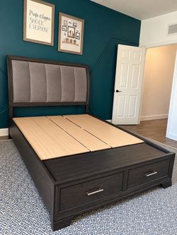 Queen Platform Bed Frame with Storage Drawers