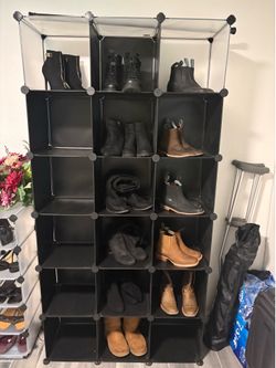 Plastic cube storage