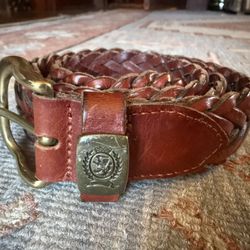 Vintage Tommy Hilfiger Leather Belt