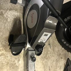 Sunny Rowing Machine 