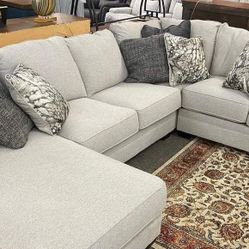 White Oversized Sectional Chaise 