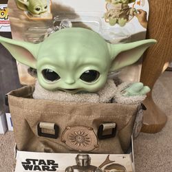 Star Wars The Mandalorian The Child In Bag.