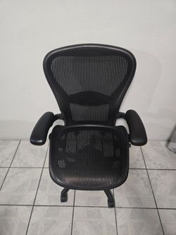 Herman Miller Aeron Size C Fully Ergonomic