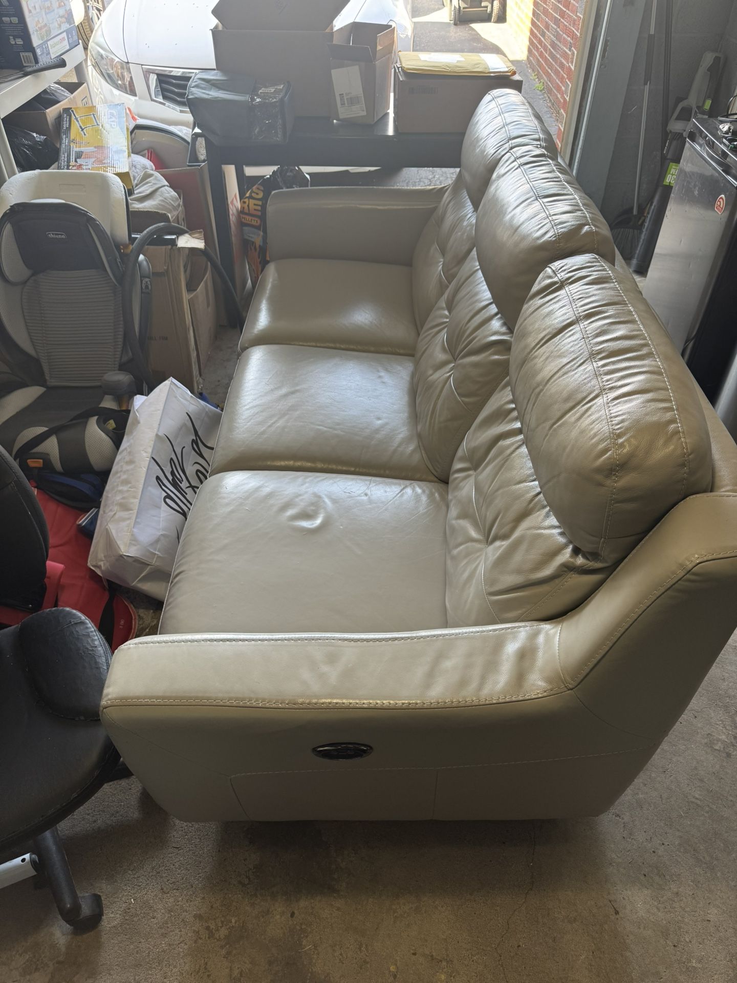 3-seater reclining sofa, used under 1 year.
