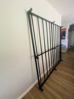 King size platform metal flame