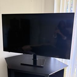 onn 50” Class 4K UHD (2160P) LED Roku Smart Television HDR