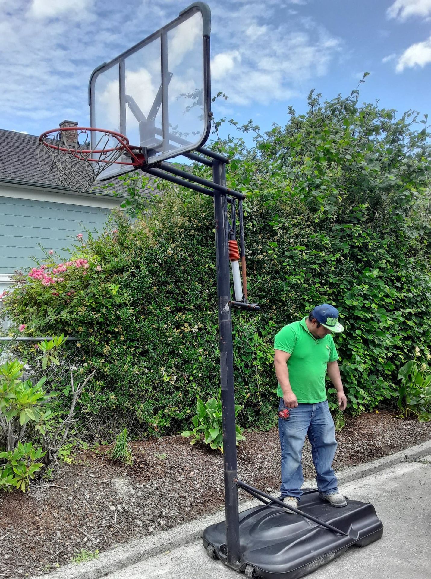 Spaulding Basketball Hoop- 10 ft to the ring
