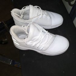 Adidas Tennis Shoes