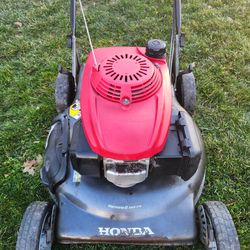 Honda Harmony II 21" Self-Propelled Lawnmower