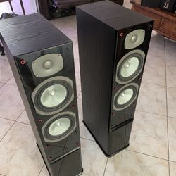 High End Energy C 500 Tower Floor Standing Speakers for Sale in