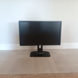 dell 23 inch widescreen monitors 23" wide screen computer desktop moniter monitor pc computers desktops pcs