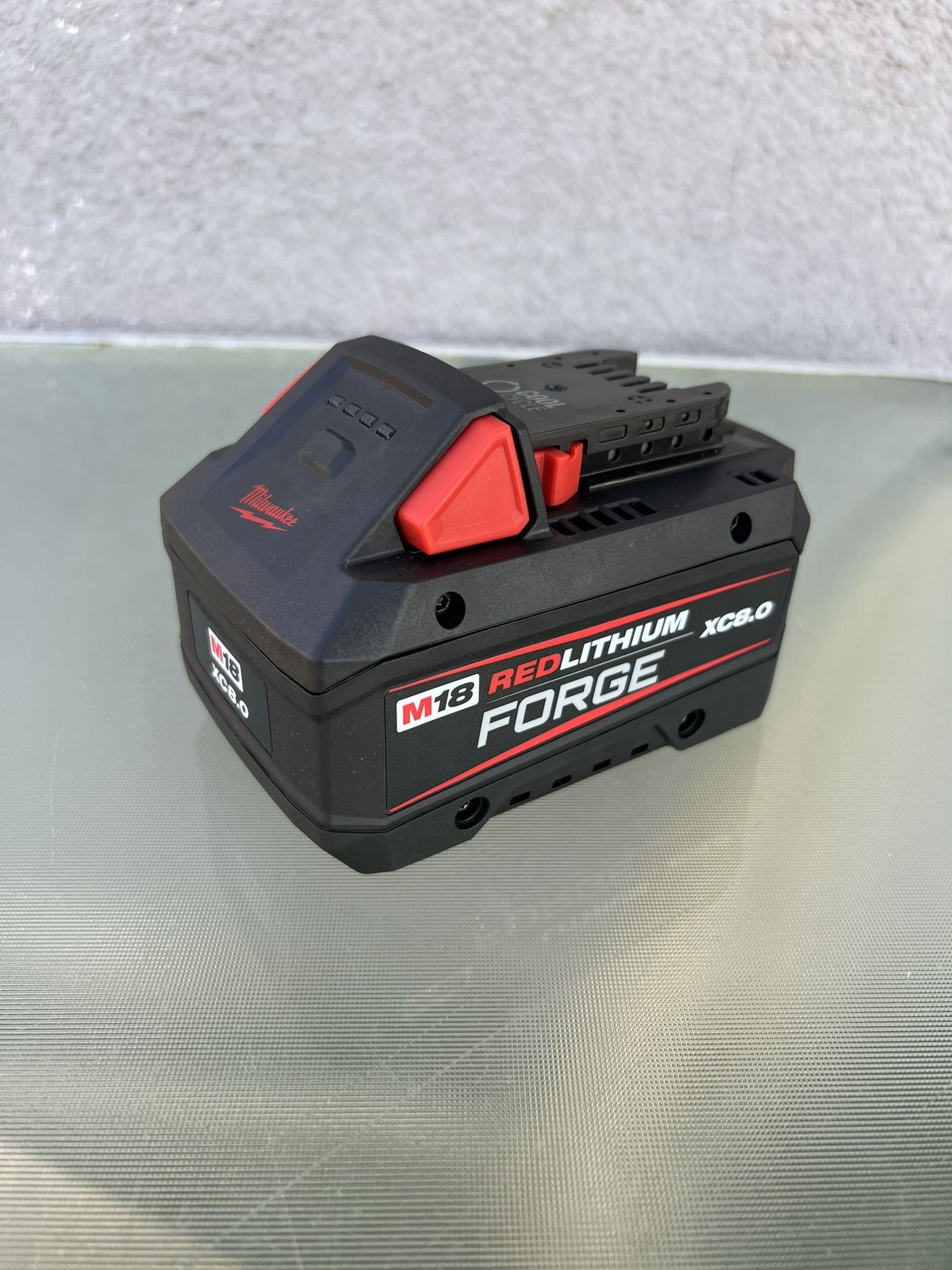 Milwaukee M18 FORGE 8.0Ah Lithium Ion Battery/ New